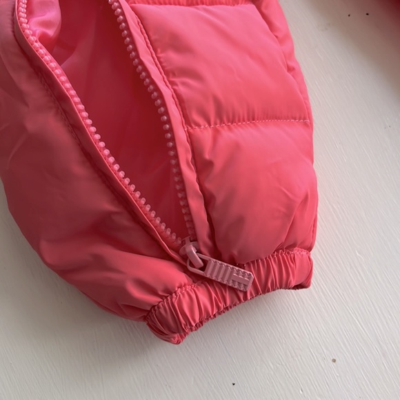 Mud Kingdom 85 infant/toddler winter/snowsuit with mittens and shoe cove… - Picture 8 of 12